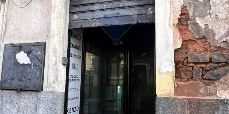 20251116181426-997875-7