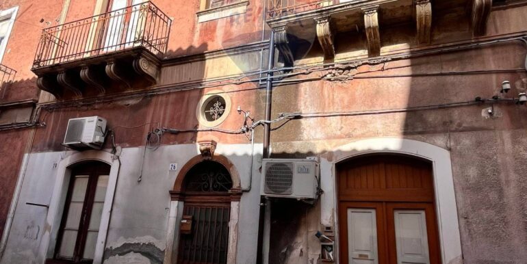 20251116182359-997870-1