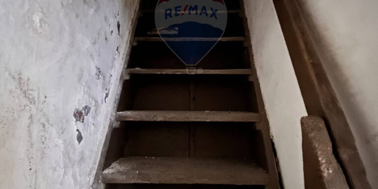 20251116182408-997870-5