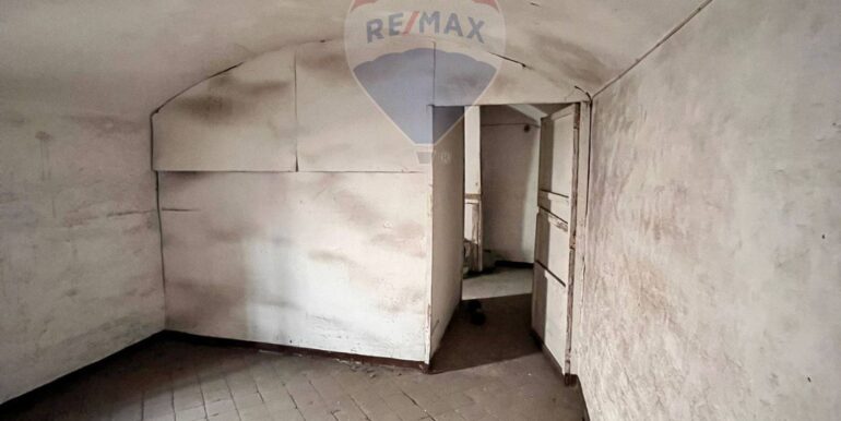 20251116182414-997870-8