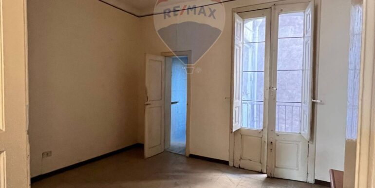 20251116182555-997864-3