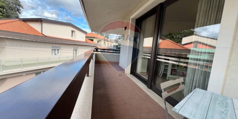 20251116193439-1000952-6