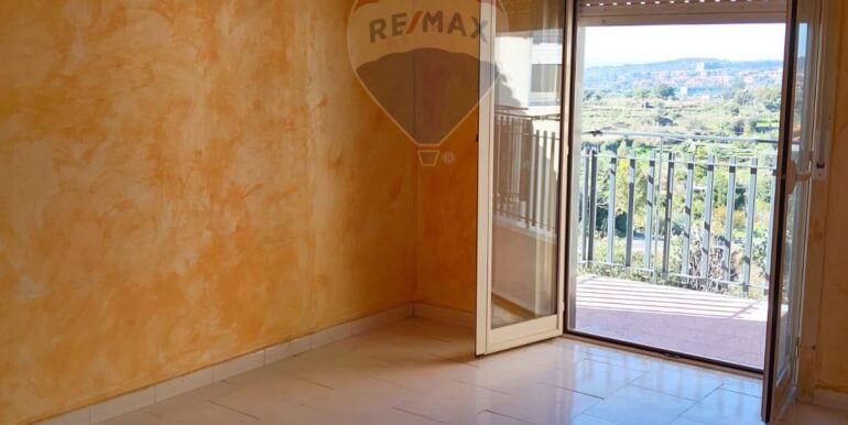 20251117100914-1000627-9