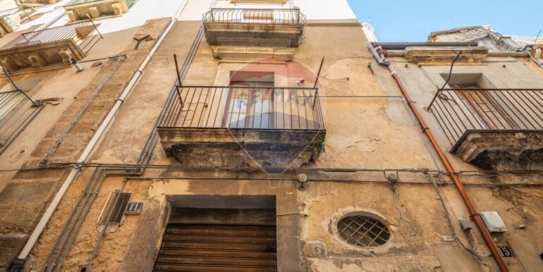 20251117120022-1000572-18