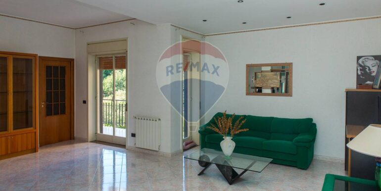 20251117123357-999897-13