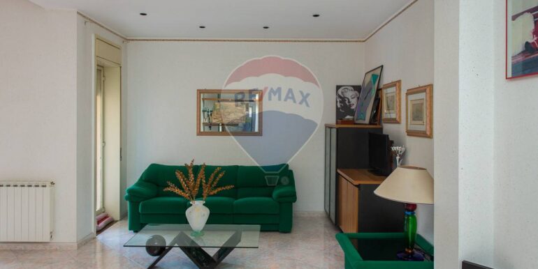 20251117123411-999897-18