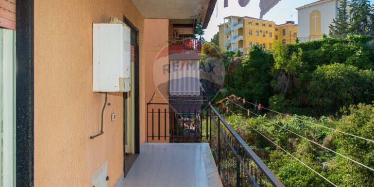 20251117123428-999897-24