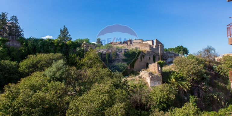 20251117123431-999897-25