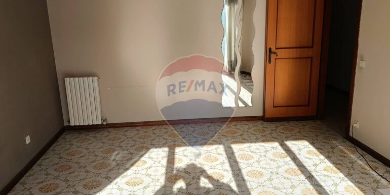 20251117163158-983534-7