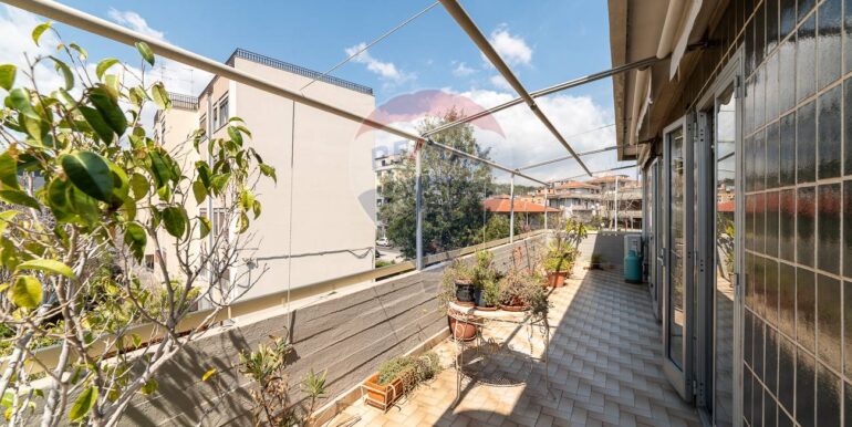 20251117190942-1001285-20