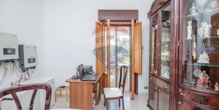 20251117195743-997150-7