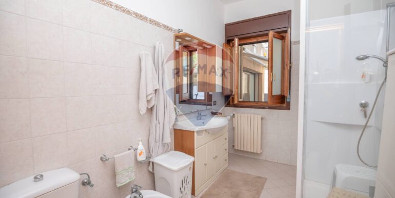 20251117195749-997150-9