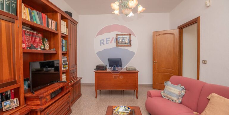 20251117195758-997150-12