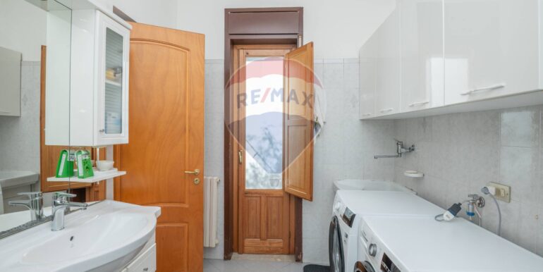 20251117195803-997150-14