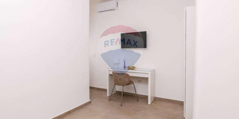 20251118100930-997249-10