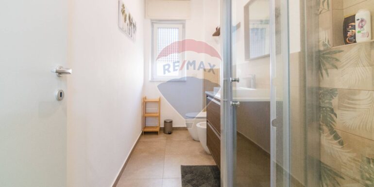 20251118100953-997249-18