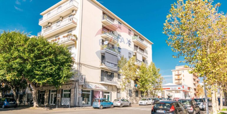 20251118101205-1001368-1