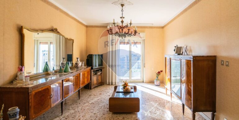 20251118101217-1001368-4