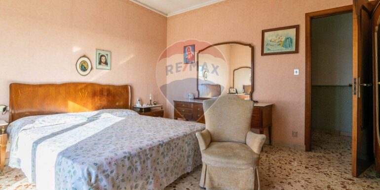 20251118101237-1001368-10