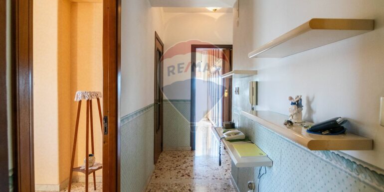 20251118101300-1001368-17