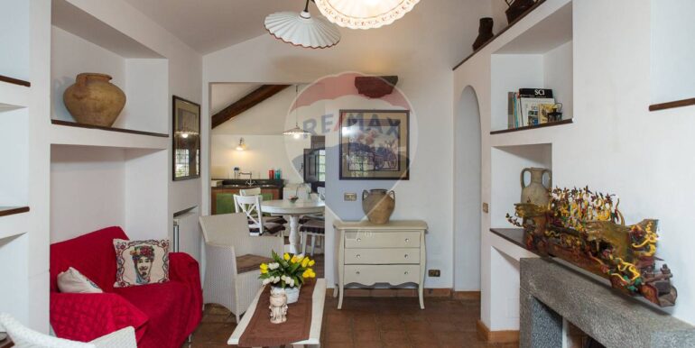 20251118105801-1001382-6