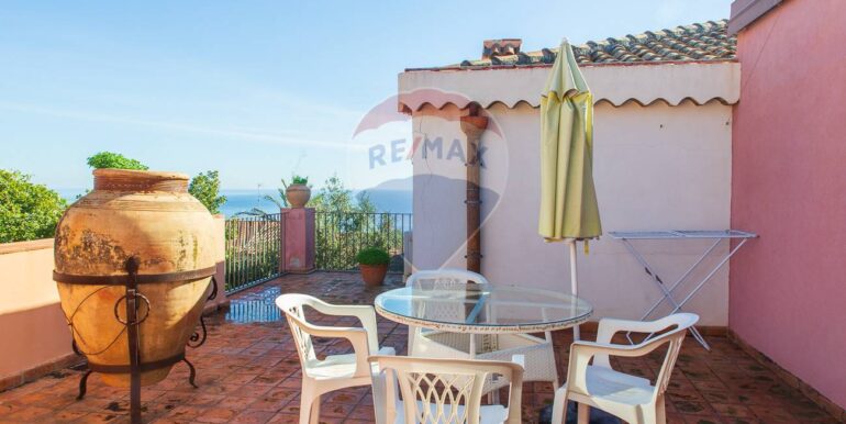 20251118105848-1001382-20