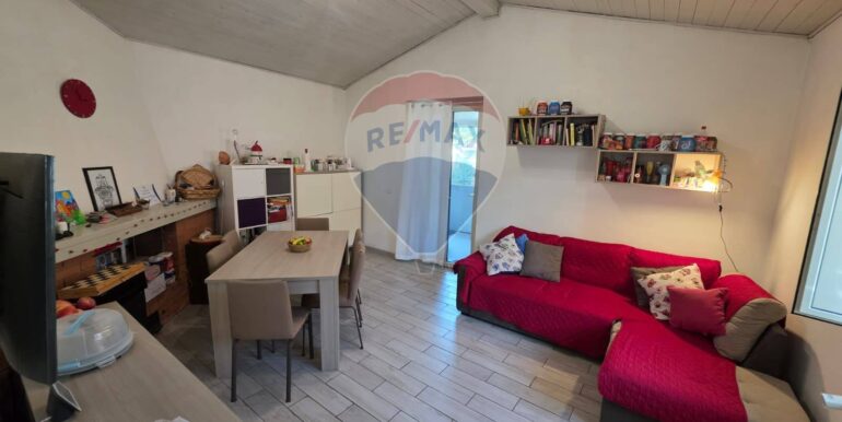 20251118110425-994451-51