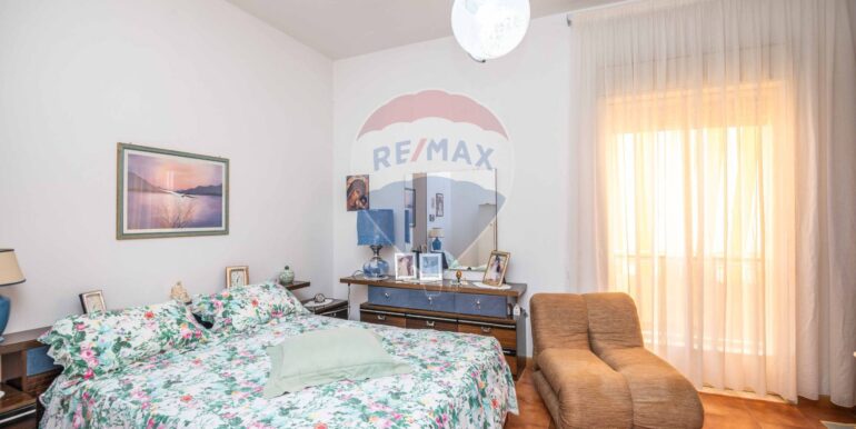 20251118113854-994094-1