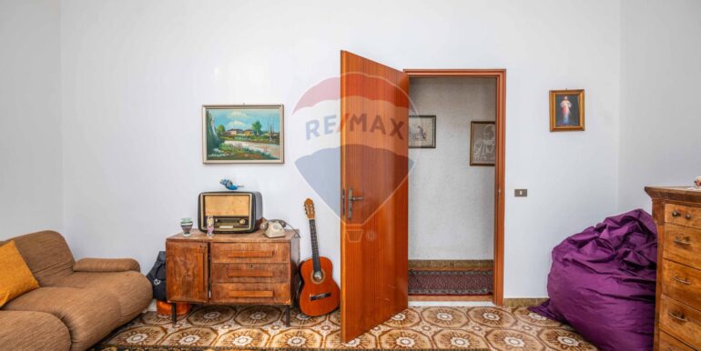 20251118113938-994094-14