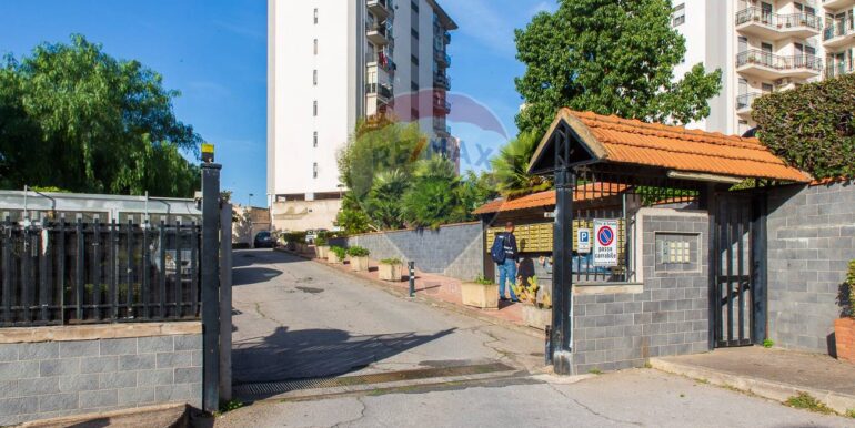 20251118120700-1001409-2