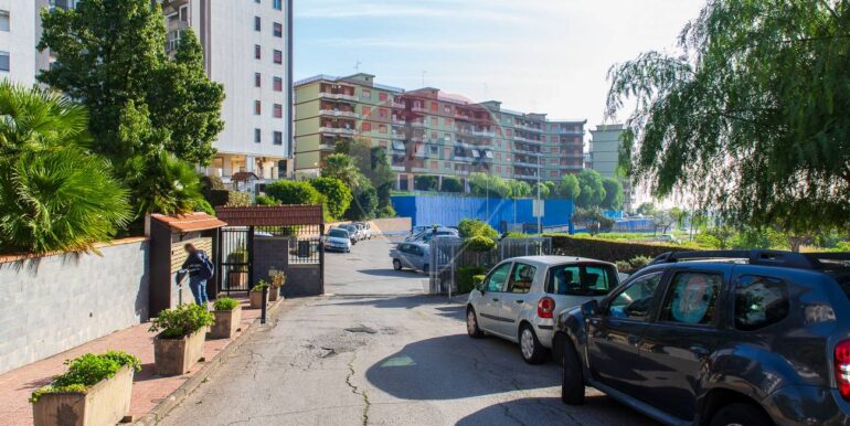 20251118120704-1001409-3