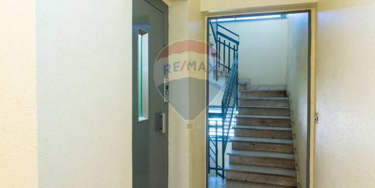 20251118120714-1001409-6