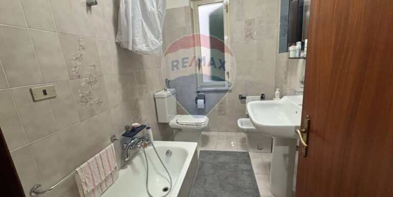 20251118134645-1001447-9