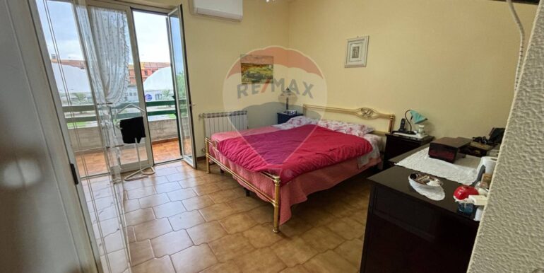 20251118134813-1001447-12