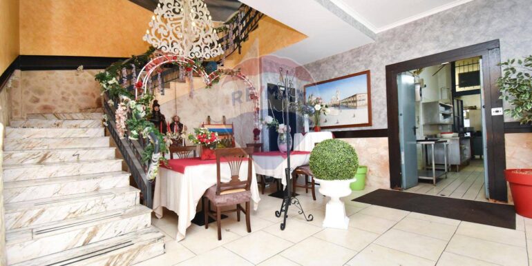 20251118143513-1002030-6