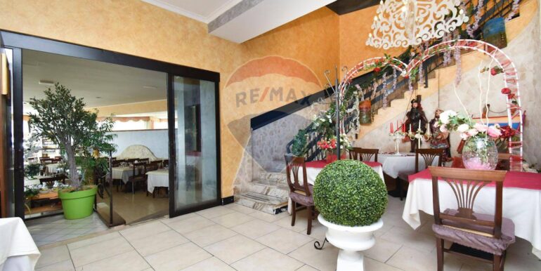 20251118143513-1002030-7