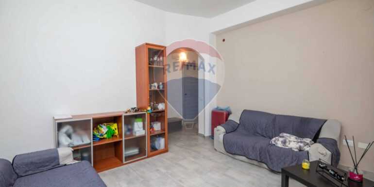 20251118185954-1002136-1