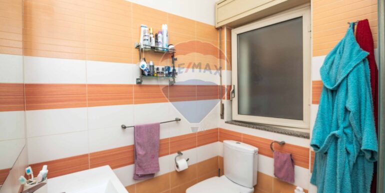 20251118190005-1002136-5