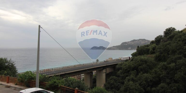 20251119104525-1002176-13