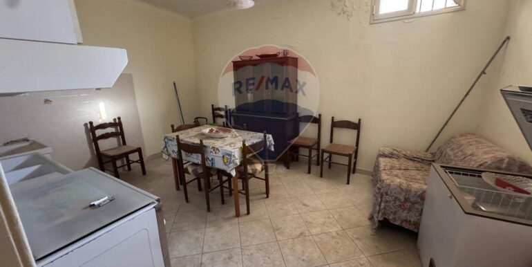 20251119114944-1002140-10