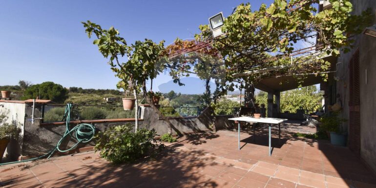 20251119120858-1002192-39