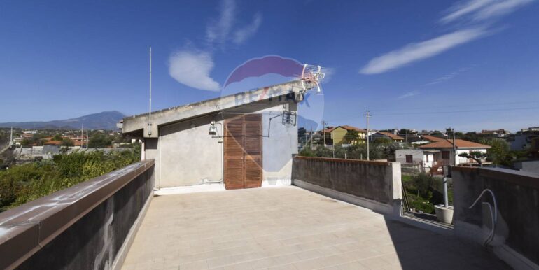 20251119120905-1002192-42