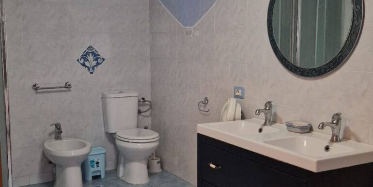 20251119153601-1002243-3