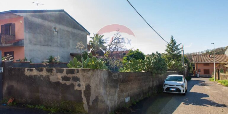 20251119183342-1002333-5