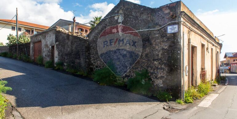 20251119183342-1002333-6