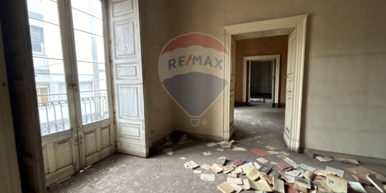 2025111942553-1002154-15