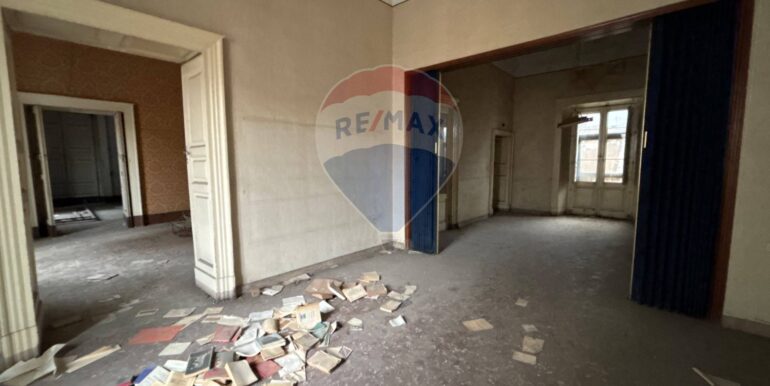 2025111942555-1002154-16