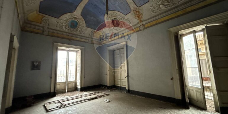 2025111942611-1002154-21