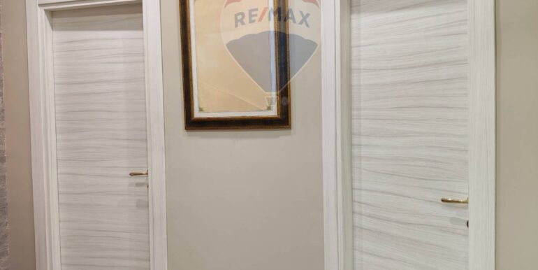 20251120114659-1001302-1