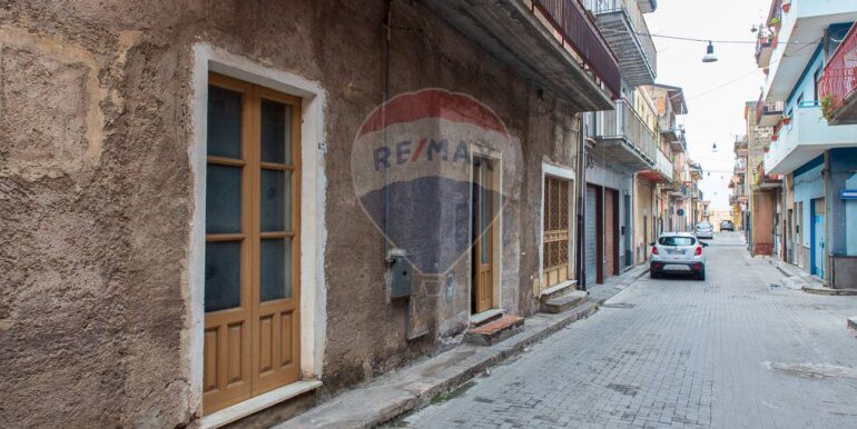 20251120125553-1002414-1